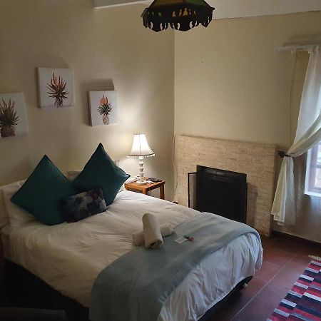 Sun Deck Lodge Hartbeespoort Zewnętrze zdjęcie