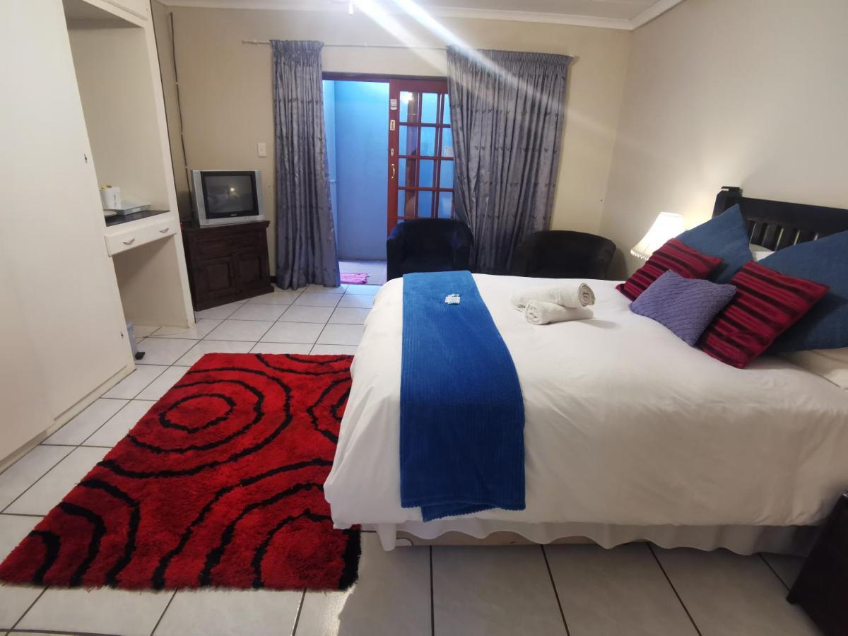 Sun Deck Lodge Hartbeespoort Zewnętrze zdjęcie
