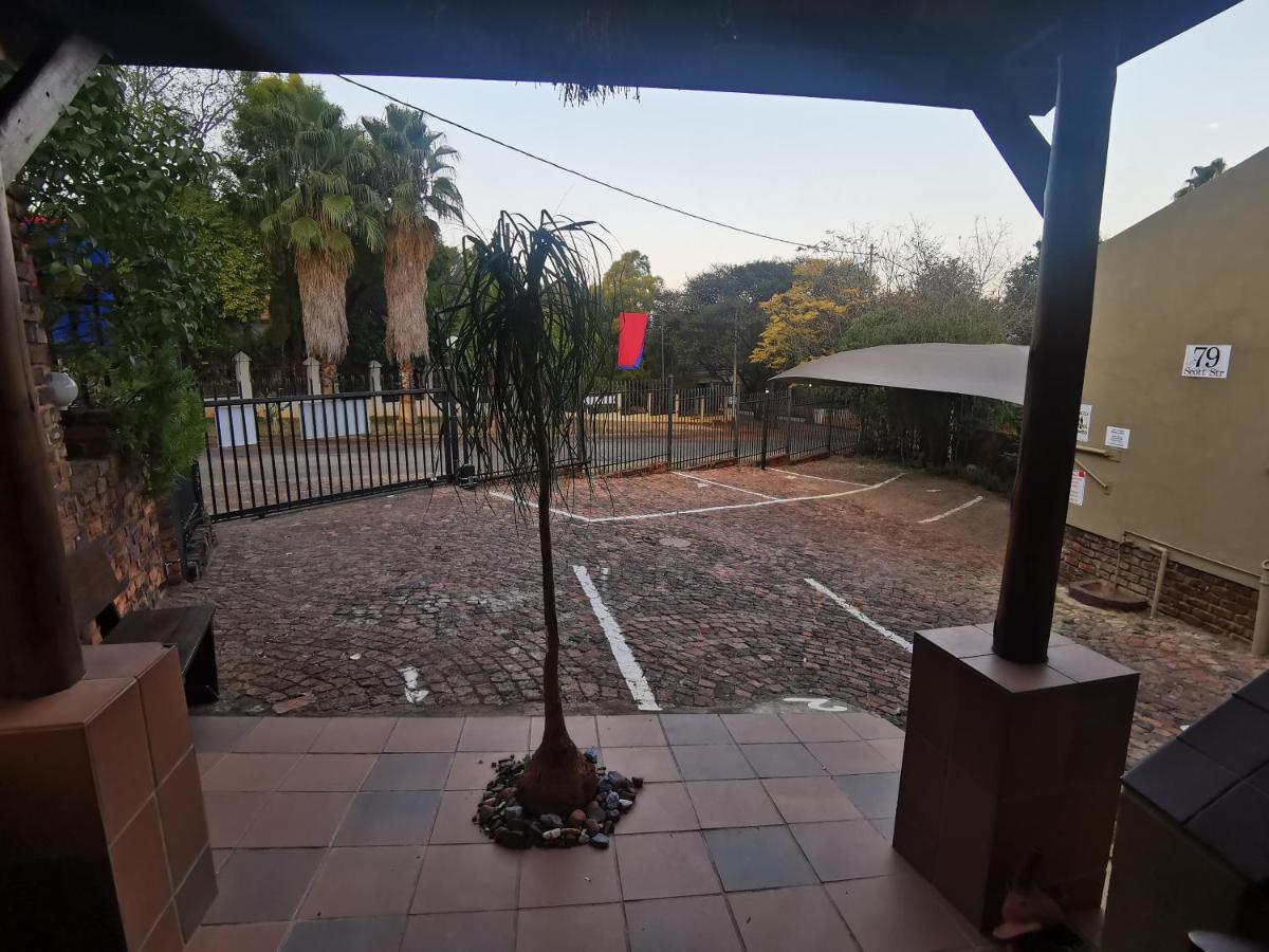 Sun Deck Lodge Hartbeespoort Zewnętrze zdjęcie