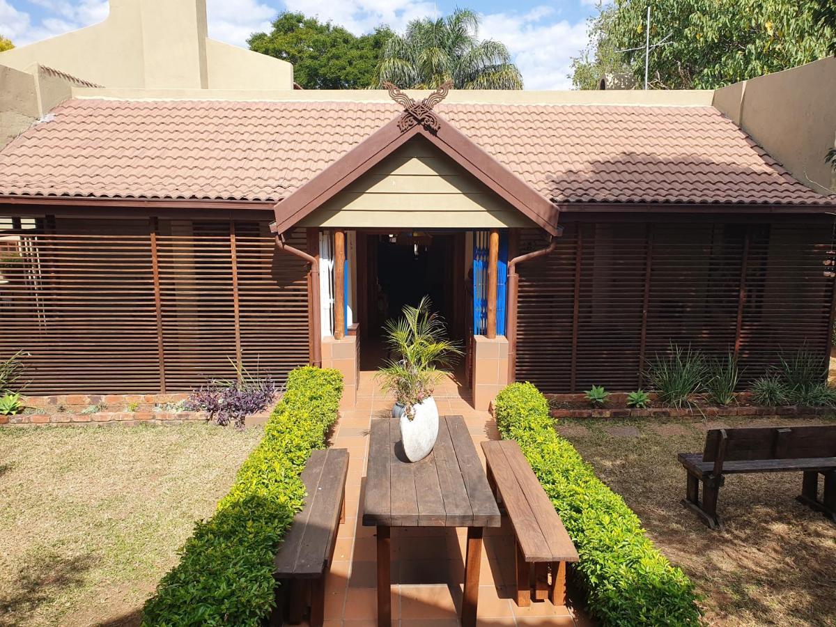 Sun Deck Lodge Hartbeespoort Zewnętrze zdjęcie
