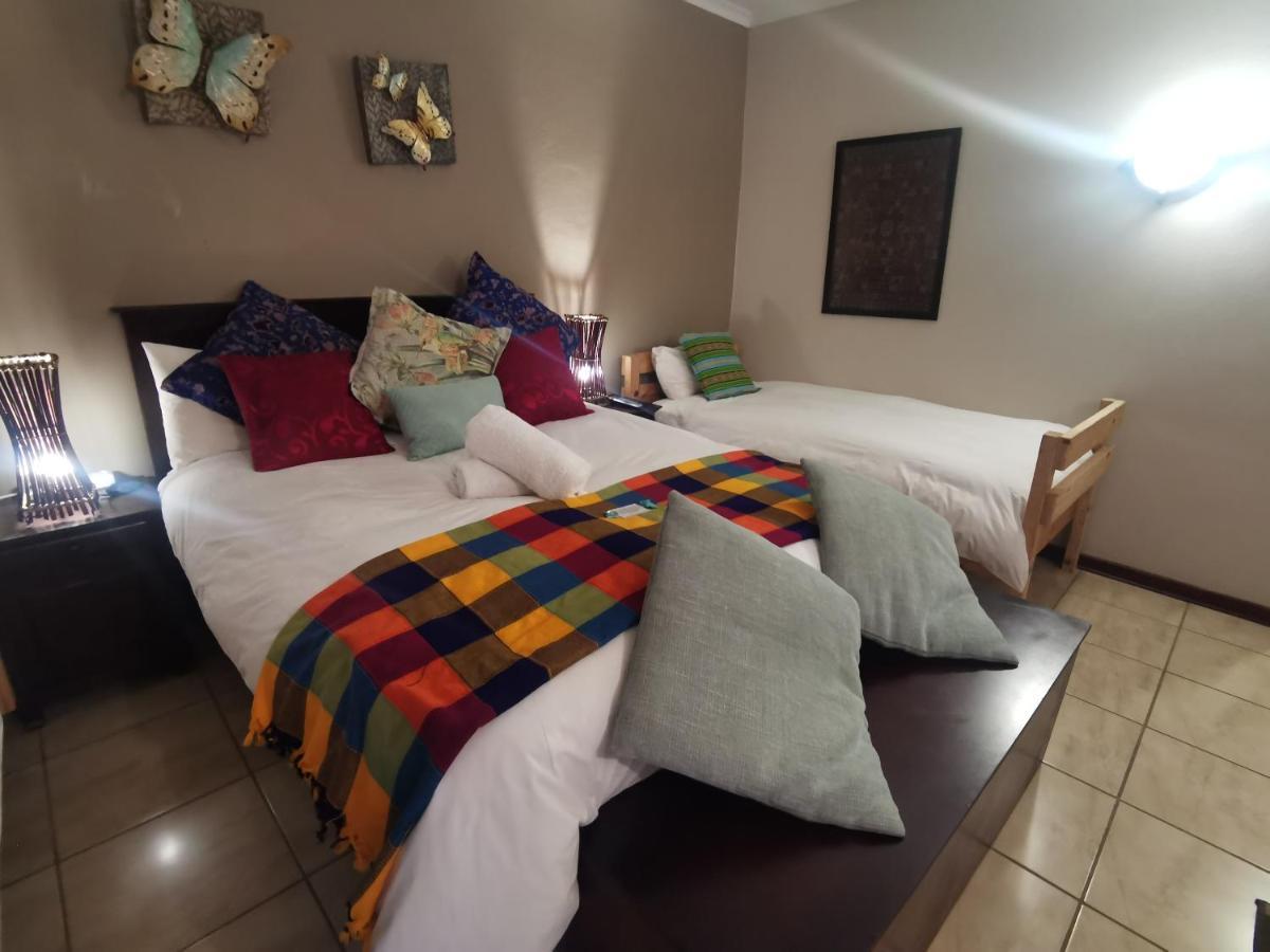 Sun Deck Lodge Hartbeespoort Zewnętrze zdjęcie