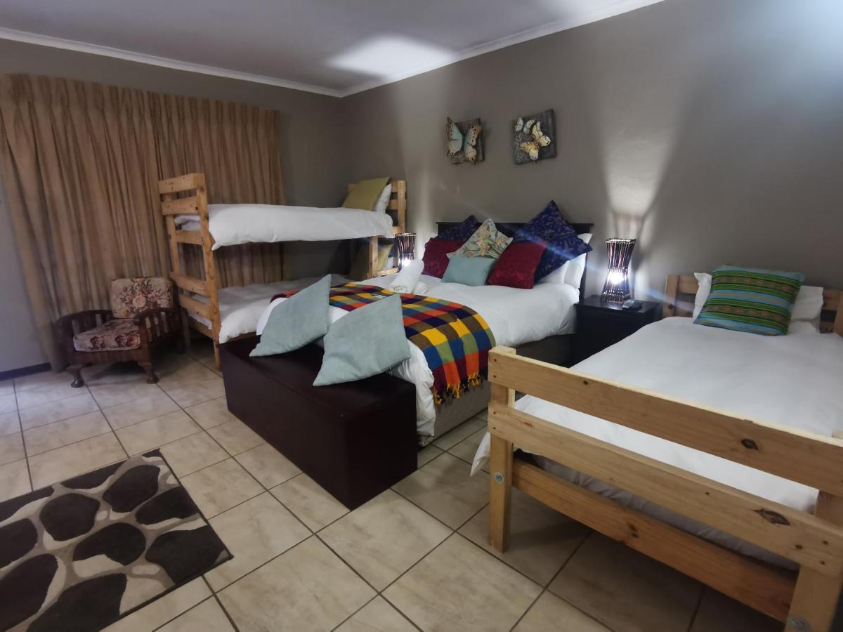 Sun Deck Lodge Hartbeespoort Zewnętrze zdjęcie