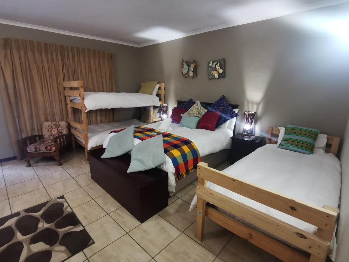 Sun Deck Lodge Hartbeespoort Zewnętrze zdjęcie